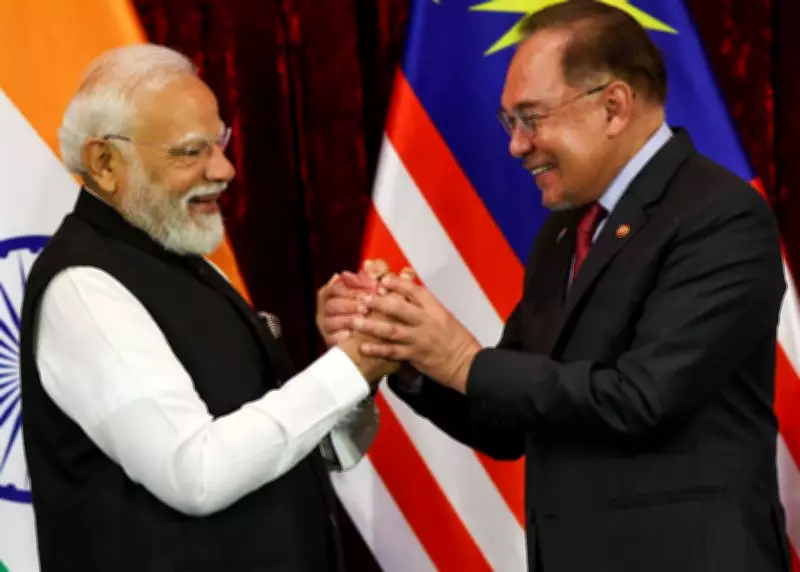 PM Modi Praises Malaysian Counterpart as MGR Fan During Lunch Featuring Tamil Song