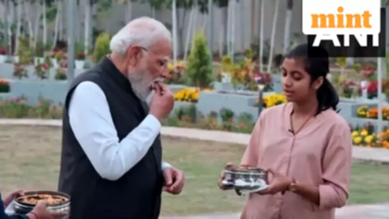 PM Modi Savors Chhattisgarh's Thethri and Khurmi at Pariksha pe Charcha Event