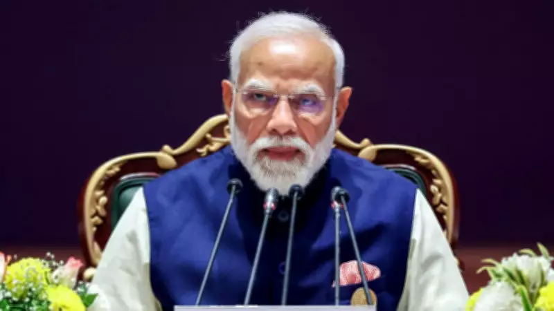 PM Modi Slams Congress Over 'Shirtless' Protest at AI Summit, Calls It 'Dirty Politics'