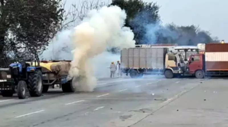 Police Use Tear Gas, Detain Hundreds of Farmers in Bathinda Protest March