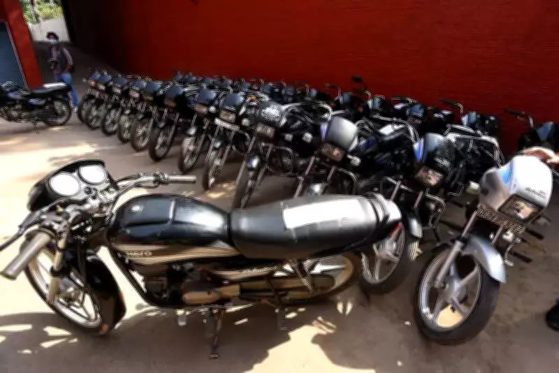 Pune Police Crack Down on Motorcycle Theft Ring, Recover 13 Stolen Bikes