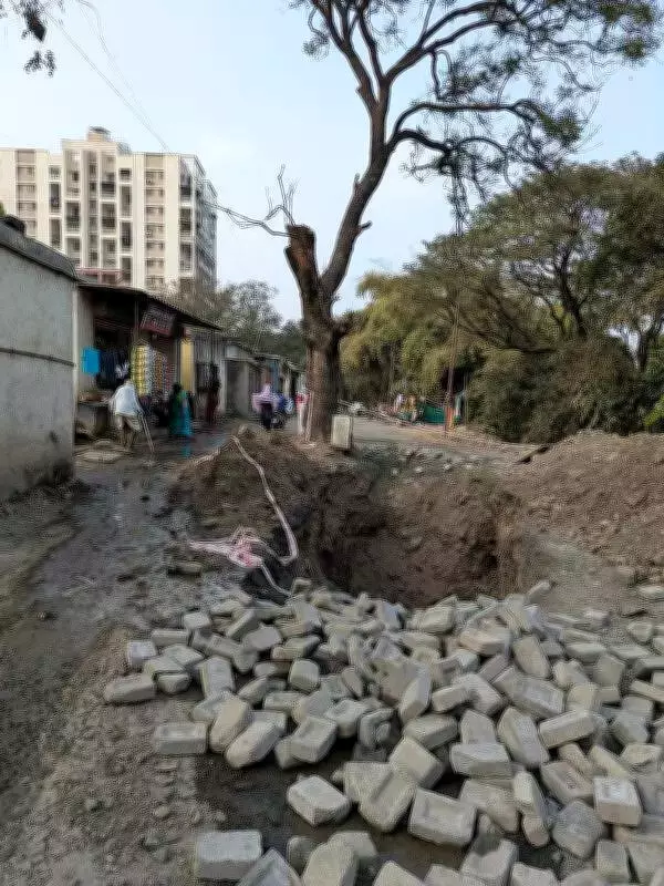 Pune Residents Risk Lives on Cratered Road, Await PMC Action for Over a Decade