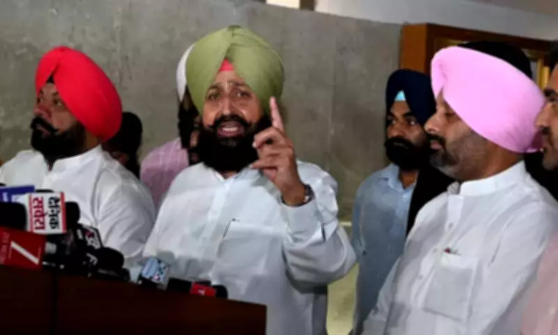Punjab SC Commission Takes Suo Motu Notice of Bajwa's Remarks Against Minister ETO
