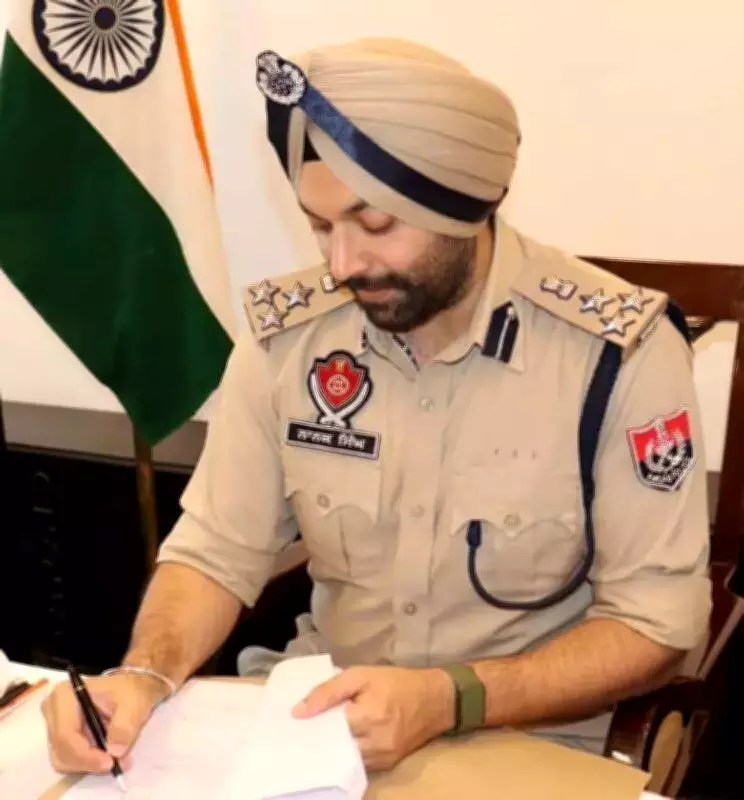 Punjab SIT Overhauled in Sacred Text Disappearance Probe, Political Allegations Surface