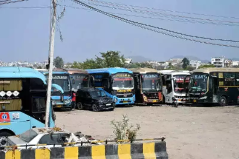Rajasthan Bus Strike Strands Thousands, Sparks Tension at Jaipur Bus Stand
