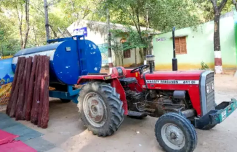 Red Sanders Smuggling Crackdown: Rs 1.65 Crore Logs Seized, 4 Arrested in Andhra Pradesh