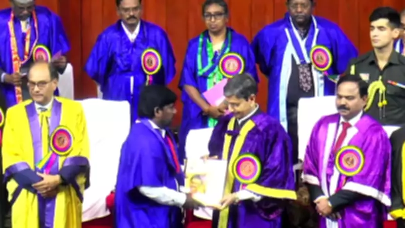 Research Scholar's Photo Protest at Annamalai University Convocation Sparks Debate