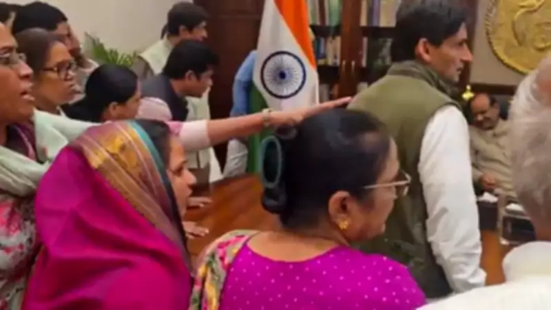 Rijiju Releases Video, Accuses Congress MPs of Threatening Speaker and PM