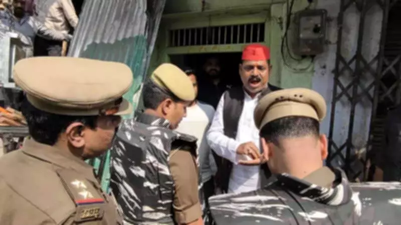 Samajwadi Party Leaders Placed Under House Arrest Ahead of Varanasi Road Project Protest