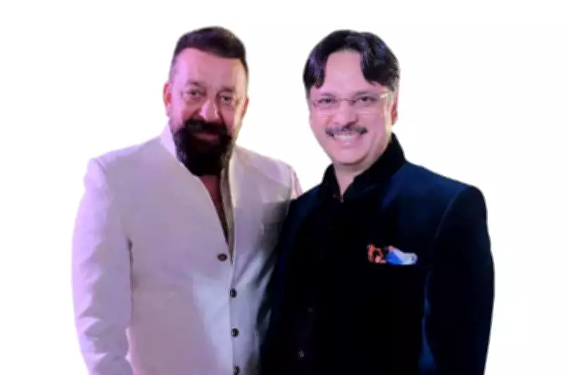 Sanjay Dutt Launches 'Net Zero Sarojininagar' Environmental Campaign in Lucknow