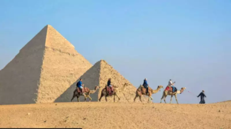 Satellite Radar Reveals Hidden Structures Beneath Egypt's Pyramid of Khafre