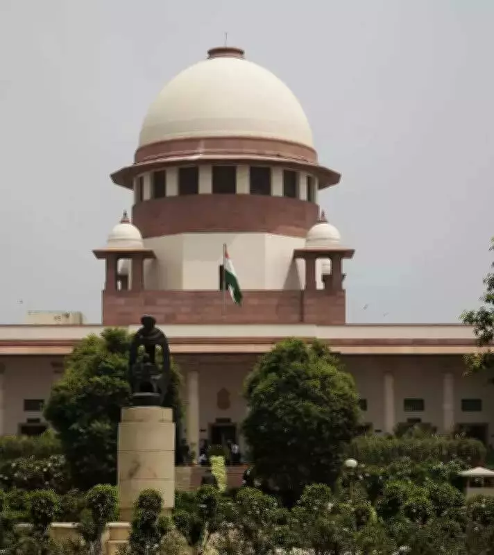 SC Directs Calcutta HC to Continue Suo Motu PIL on Hooghly Bank Construction