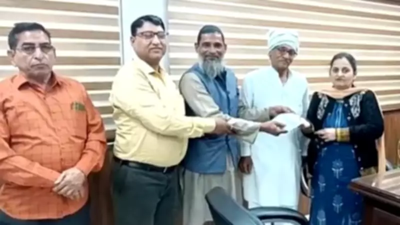 Scrap Dealer's Honesty Shines: Returns ₹15 Lakh Gold to Family After 6 Months
