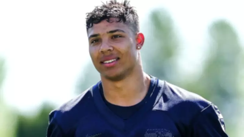 Seahawks Face Super Bowl Without Charbonnet Due to ACL Injury