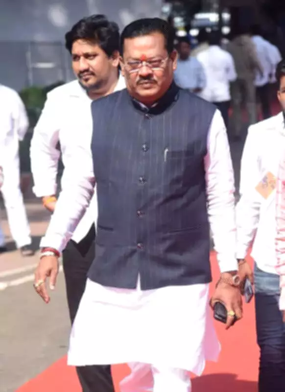 Shiv Sena Factional Rift Deepens Over Municipal Group Leader Selection in Chhatrapati Sambhajinagar