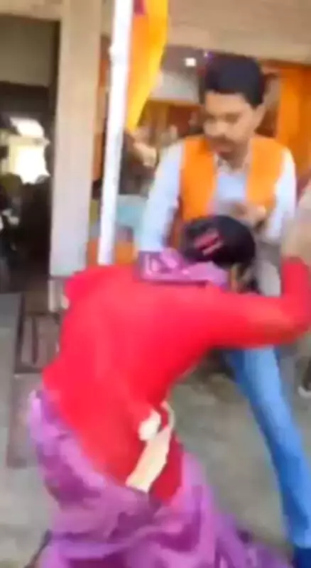 Sidhi Market Assault Video Sparks Political Row in Madhya Pradesh