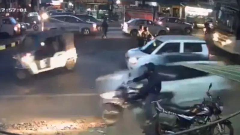 Six-Year-Old Dies in Lucknow Hit-and-Run; Driver Arrested After Car Hits Auto, Pedestrians