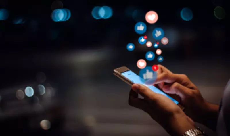 Social Media Addiction Affects Adults Too: Effective Strategies to Reduce Usage