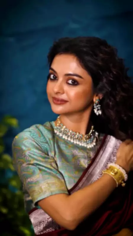 Solanki Roy Stuns in a Maroon Sari, Showcasing Timeless Elegance