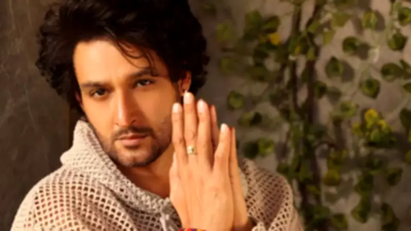 Sourabh Raaj Jain Embraces Triple Medium Challenge: OTT, Theatre, Radio