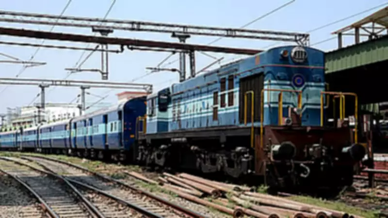 South Western Railway Extends Special Train Services for Fair Commuters