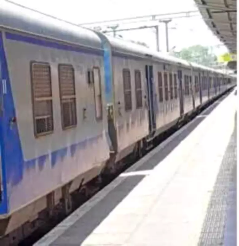 South Western Railway to Train 590 New Loco Pilots in March to Ease Shortage