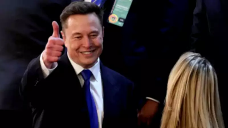 SpaceX Shifts Focus from Mars to Moon Settlement, Aligns with US Lunar Push