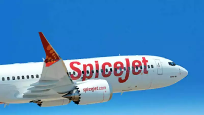 SpiceJet Boeing 737 Returns to Delhi After Engine Failure Mid-Flight