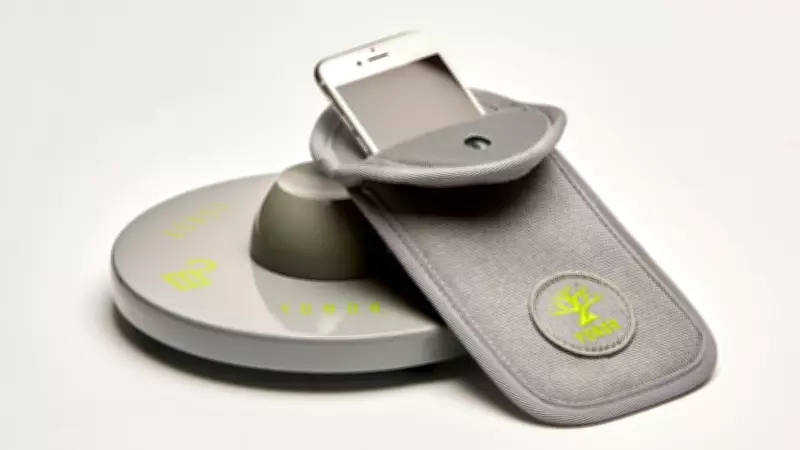 Students Outsmart $25 Phone-Lock Pouches in US Schools with Simple Hacks