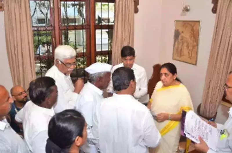 Sunetra Pawar Meets Citizens, Vows to Fulfill Late Husband Ajit Pawar's Promises in Baramati