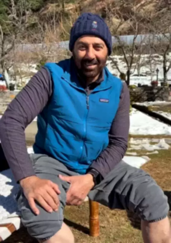 Sunny Deol and Akshaye Khanna Reunite After 29 Years for Netflix Series 'Ikka'