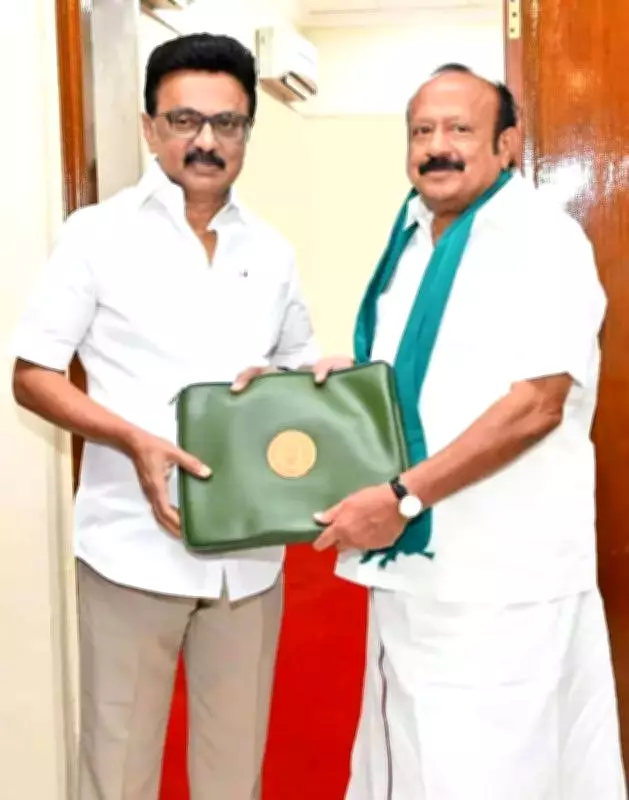 Tamil Nadu Minister Accuses AIADMK of 102 Farmer Suicides, Credits DMK's Zero Deaths