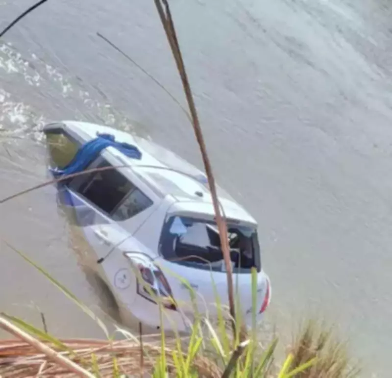 Three Killed in Kanpur Car Accident After Vehicle Plunges into Ramganga Canal