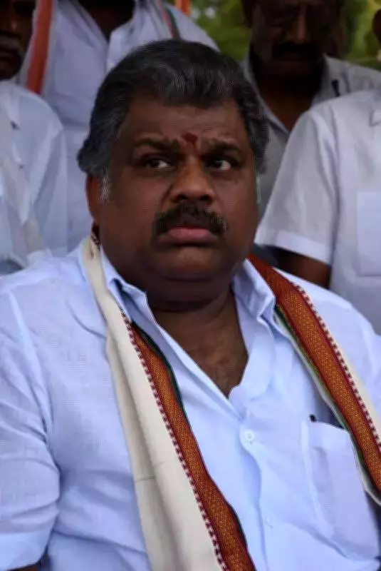 TMC's Vasan Slams DMK's Rs 5,000 Scheme as Election Gimmick in Coimbatore