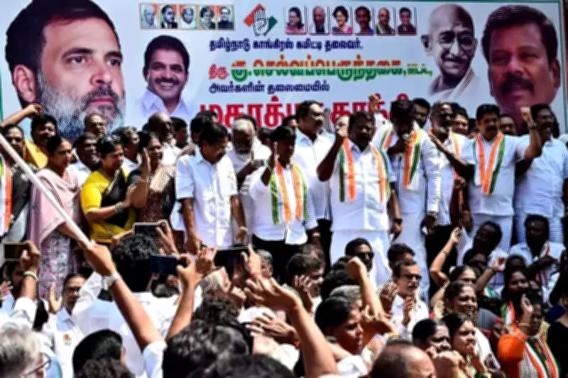 TNCC Leaders Detained Protesting MGNREGA Name Change to VBGRAMG in Chennai