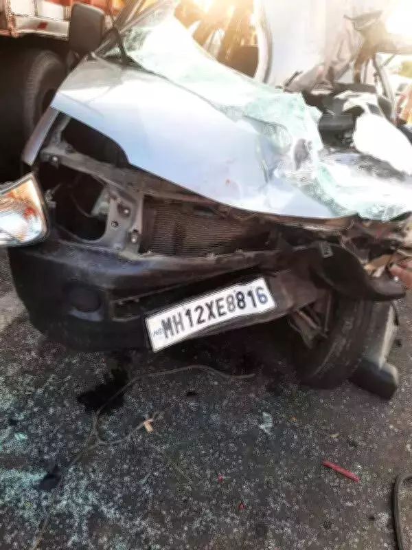 Tragic Road Accident Claims Lives of Mother, Toddler, and Grandmother After Birthday