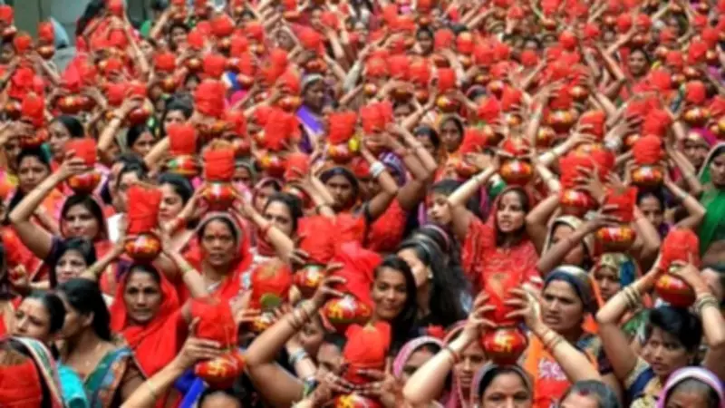 Tragic Stampede at Gwalior Temple Claims One Life, Injures Six During Kalash Distribution