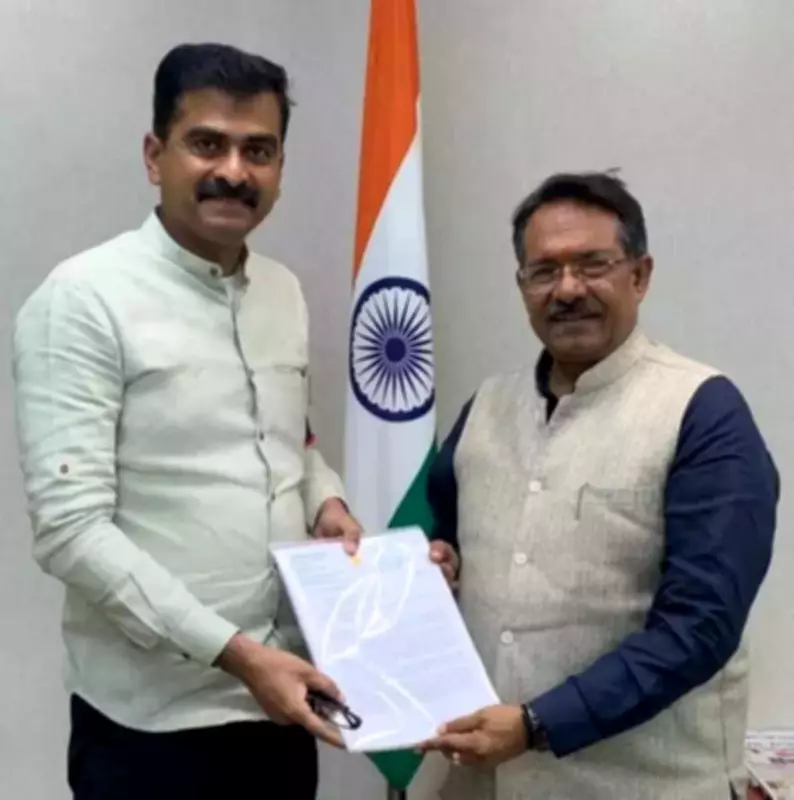 Trichy MP Durai Vaiko Urges MoRTH Minister to Expedite Underpass Construction