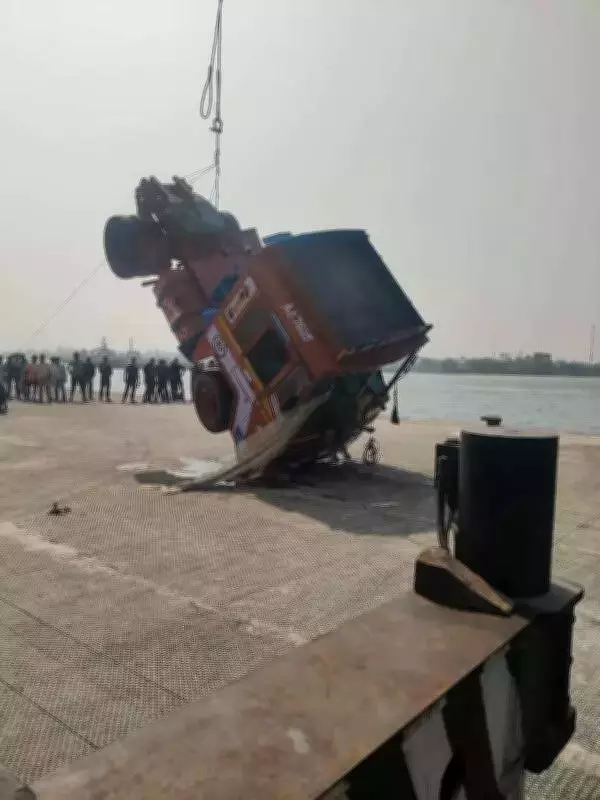 Truck Driver Drowns After Cabin Detaches, Vehicle Plunges into Chennai Port Sea