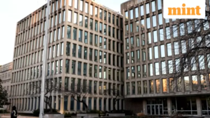 Trump Administration Rule to Ease Firing of 50,000 Federal Workers