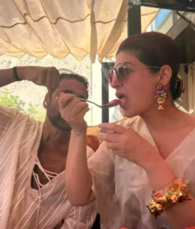 Twinkle Khanna Reveals 'Golden Rules of Gluttony' in Fun Food Contest with Akshay Kumar