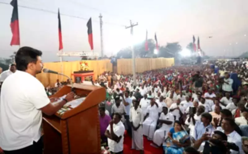 Udhayanidhi Stalin Unveils Karunanidhi Statue, Hails TN as 'Govt for Women'
