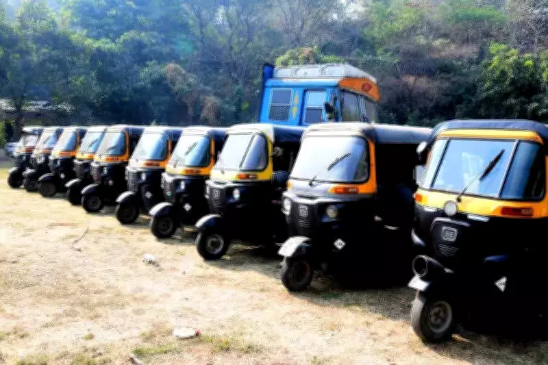 Udupi Mandates Govt Permission for Digital Auto Services, DC Calls for Discussion