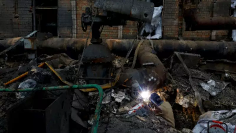 Ukrainians Flee Southeast as Russian Forces Advance, Intensifying Conflict