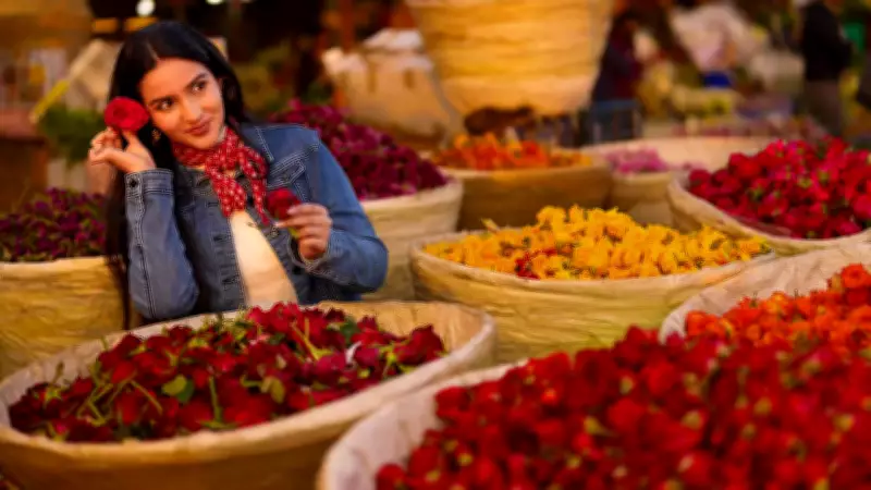 Valentine's Week Sparks Rose Rush at Ghazipur Mandi, Prices Soar 57%