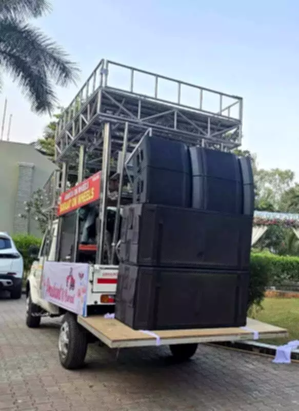 Varanasi Police Enforce Strict Rules for Wedding Venues, DJs to Curb Noise and Traffic Issues