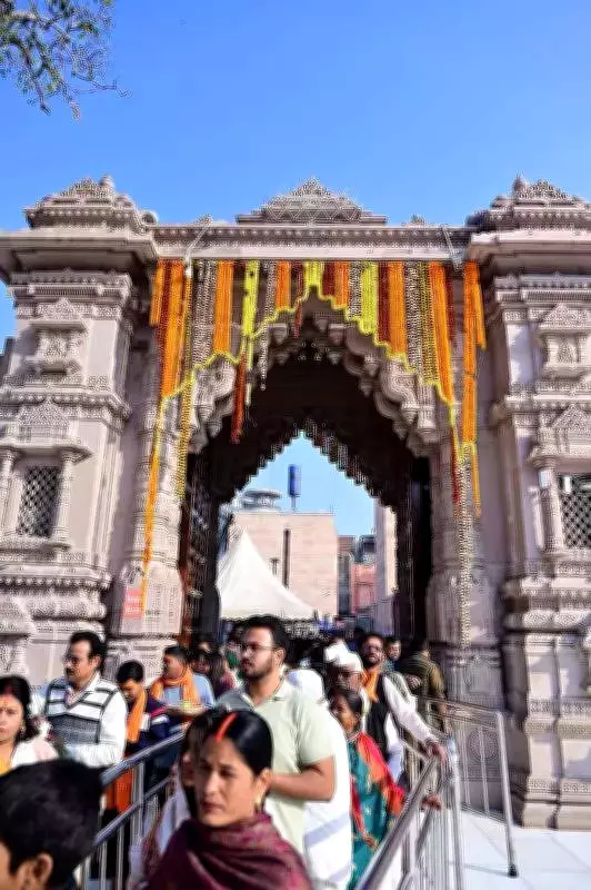 Varanasi's Mahashivratri Initiative Unites 63 Temples in Global Spiritual Exchange