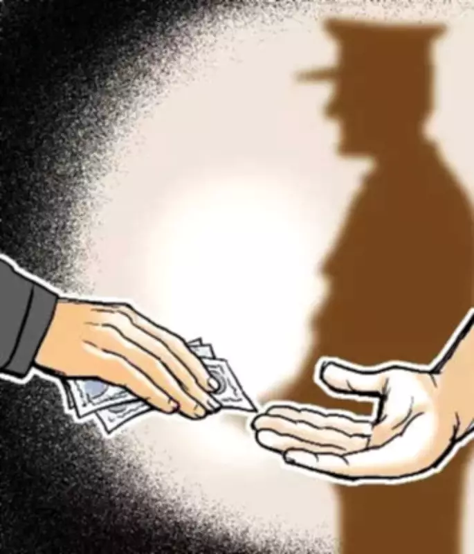 Vigilance Bureau Nabs Two Bihar Officials in Separate Bribery Sting Operations