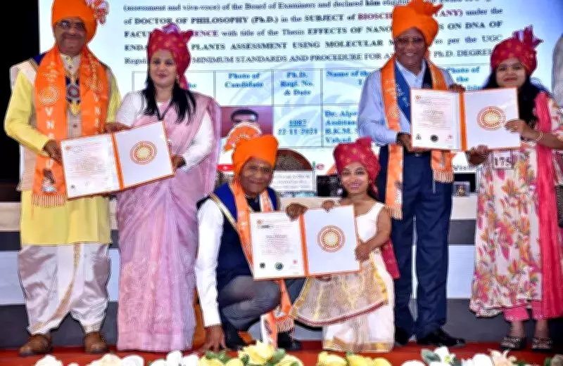 VNSGU Convocation: Over 8,700 Degrees Awarded, MP Kneels to Honour PhD Holder