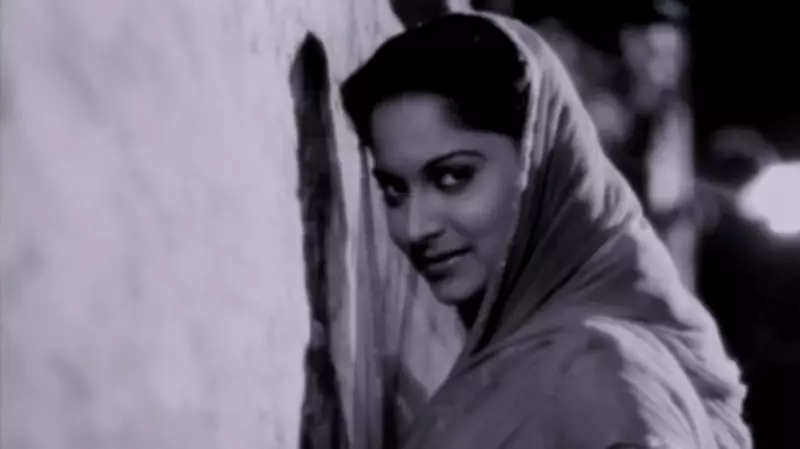 Waheeda Rehman's 88th Birthday: The Fateful Encounter with Guru Dutt That Made a Bollywood Icon